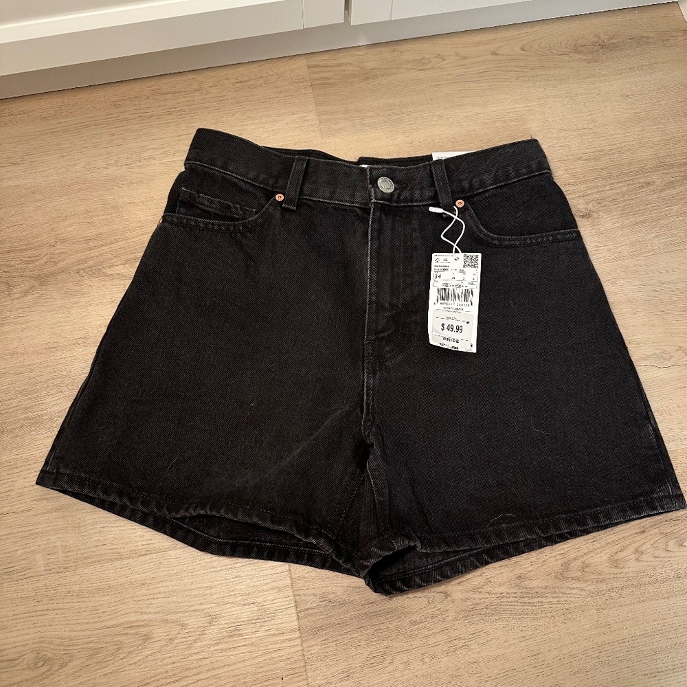 NWT Black Mango Shorts